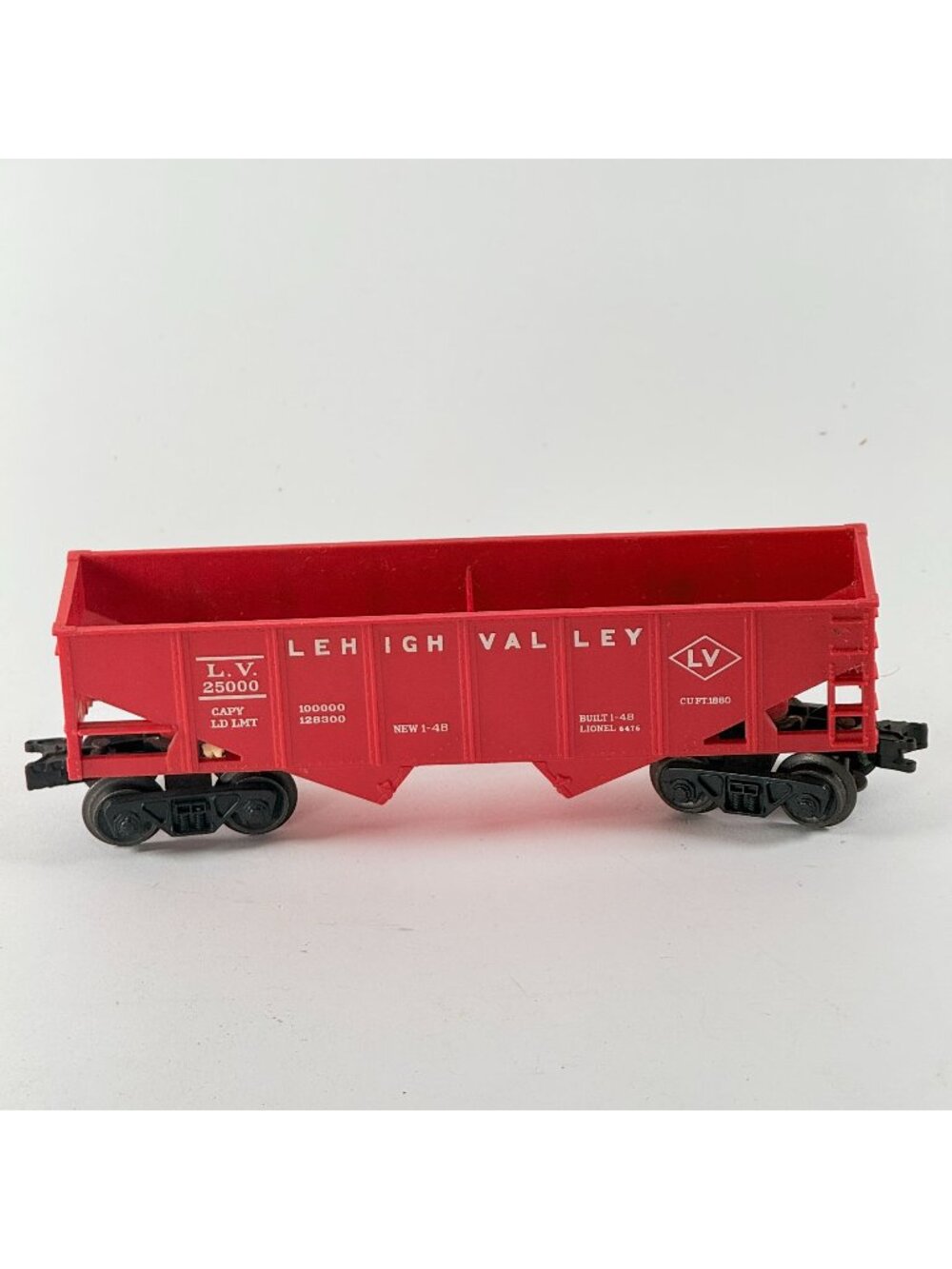 Lionel Lehigh Valley 6476 Red Hopper Train Car O27 Gauge Vintage USA